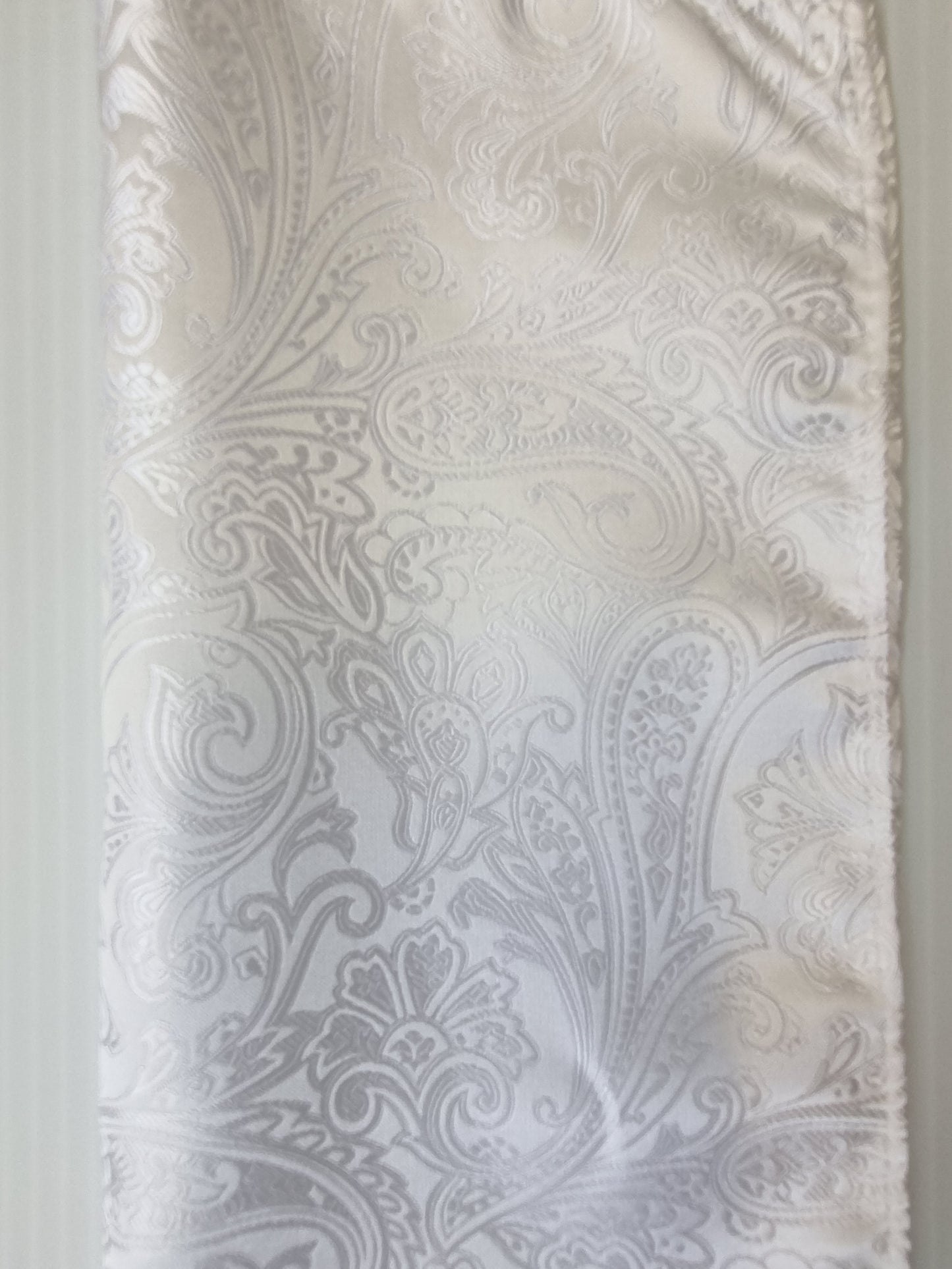Zenith Paisley Pocket Hanks