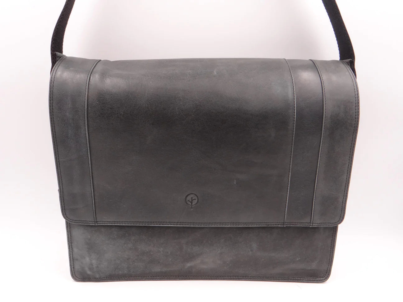 Bush Creek Small Satchel