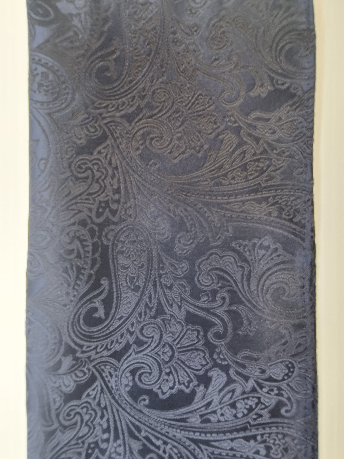 Zenith Paisley Pocket Hanks